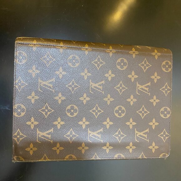 Louis Vuitton Ipad Case - Picture 3 of 5